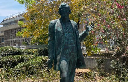 Sholem Aleichem Monument: 2 Years
